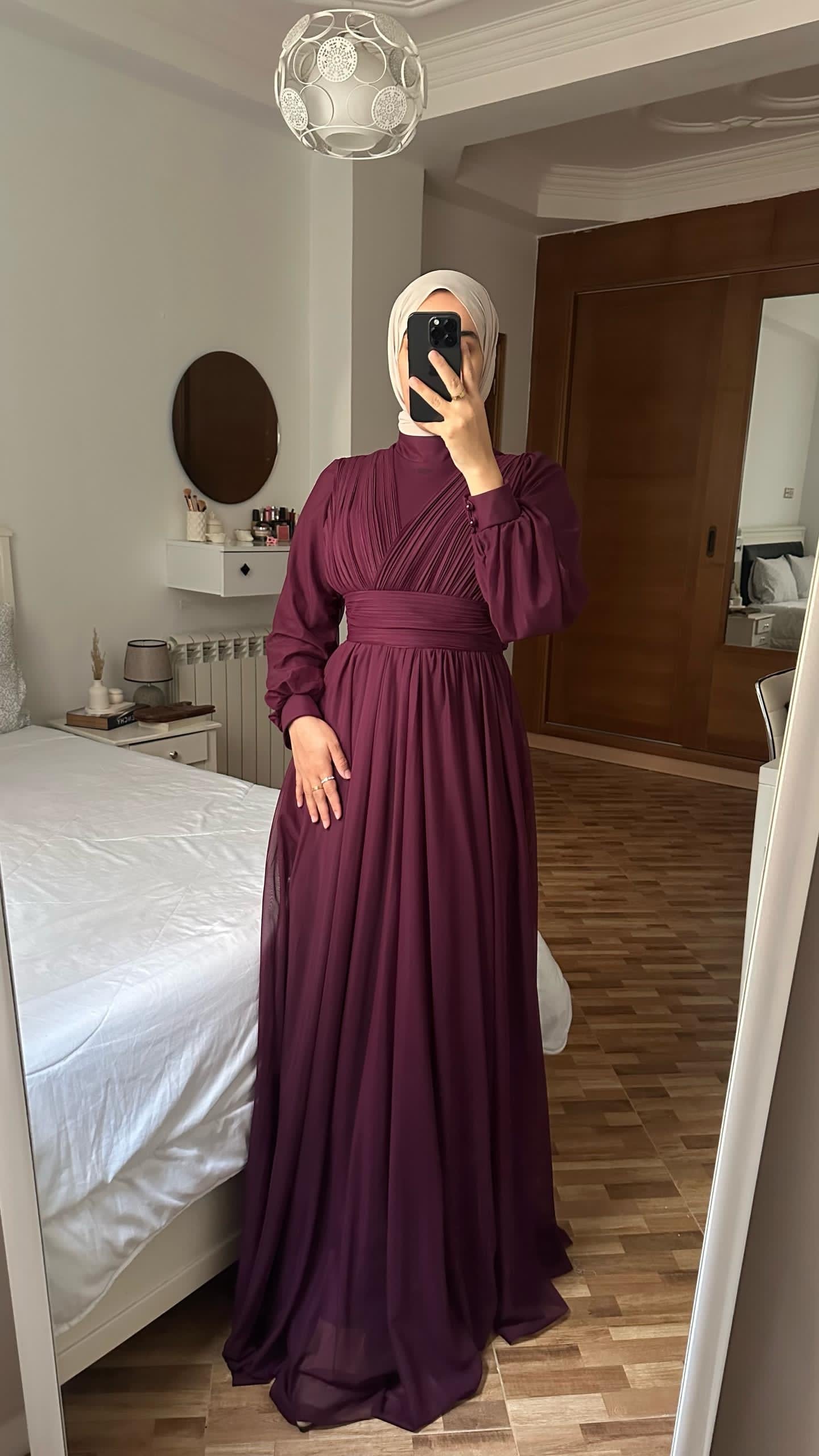 Robe Aid Tane