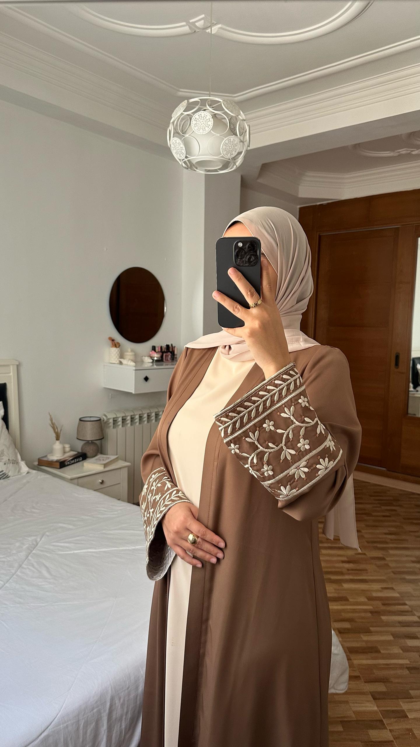 abaya et robe