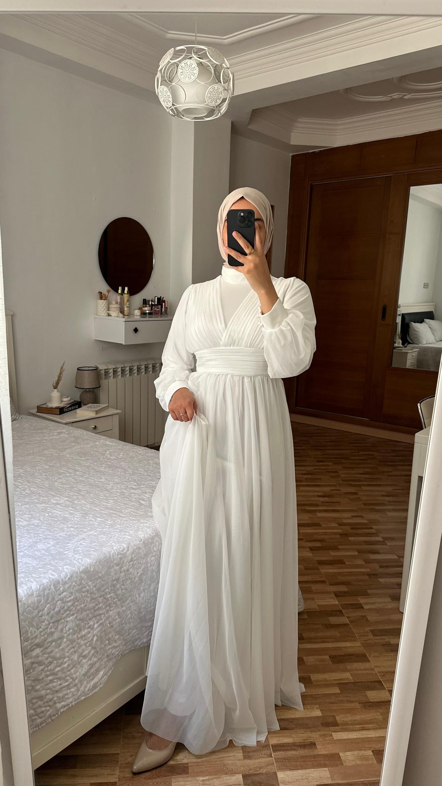 Robe Aid Tane