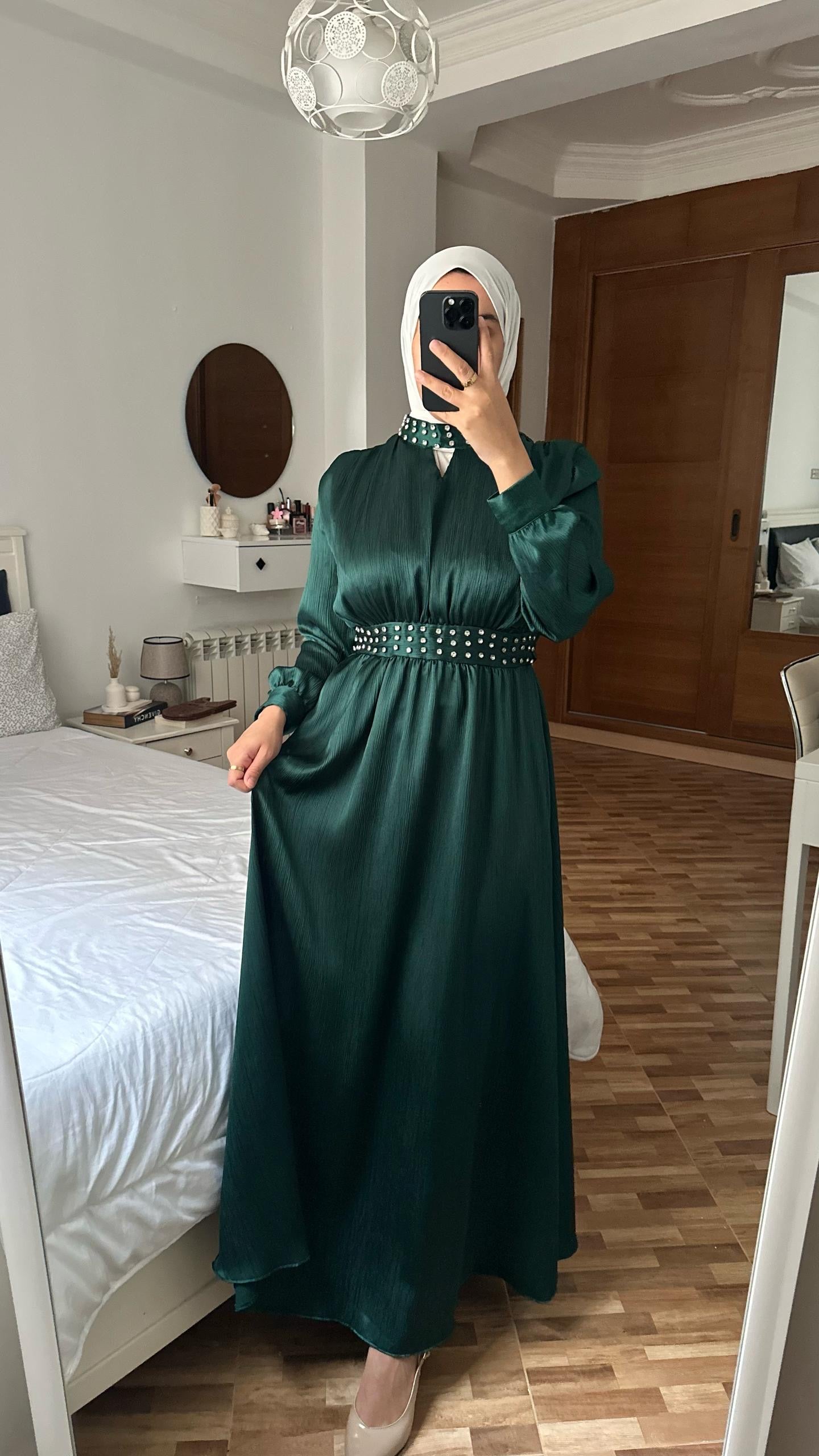 Robe AJWA AID