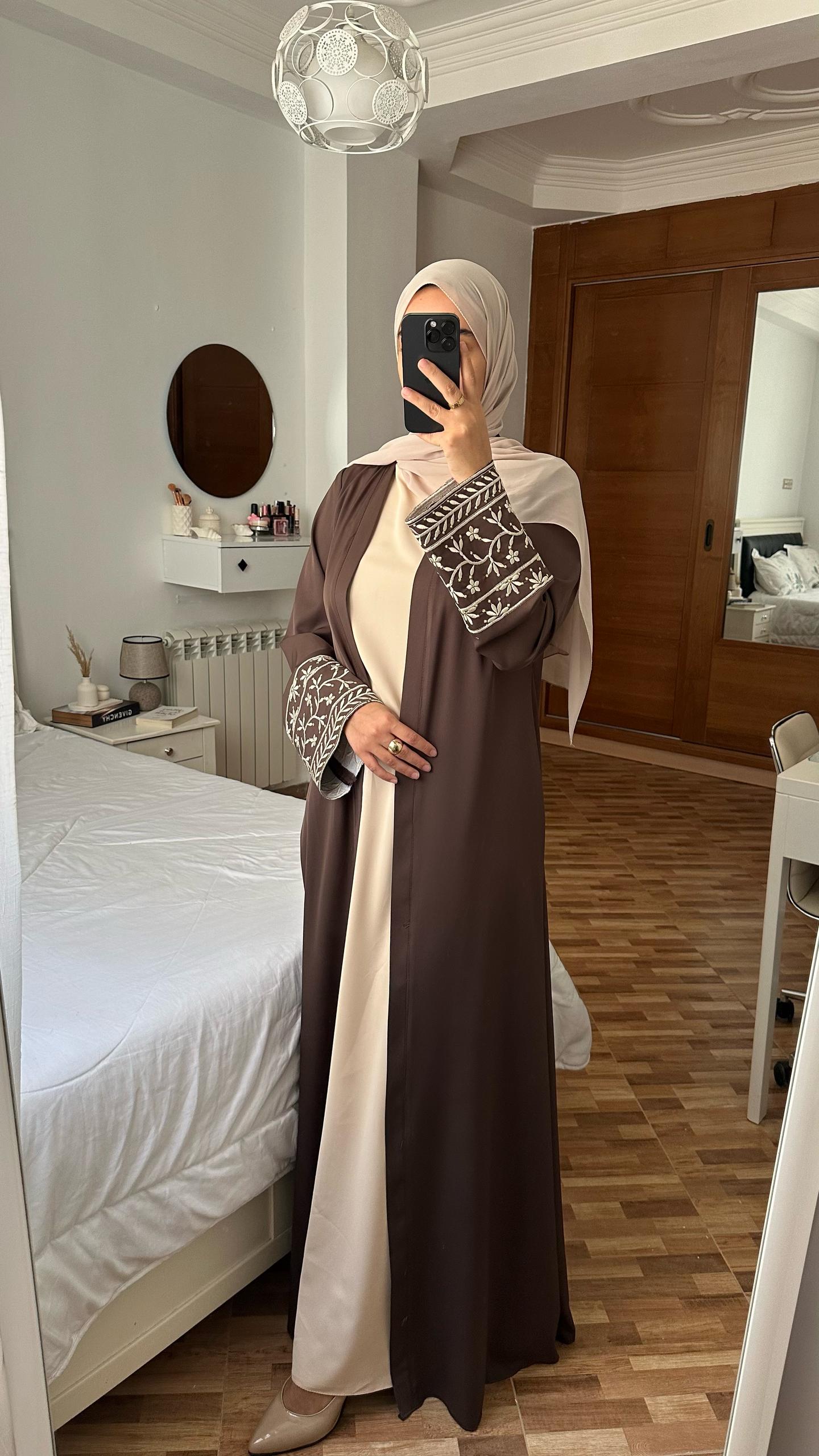 abaya et robe