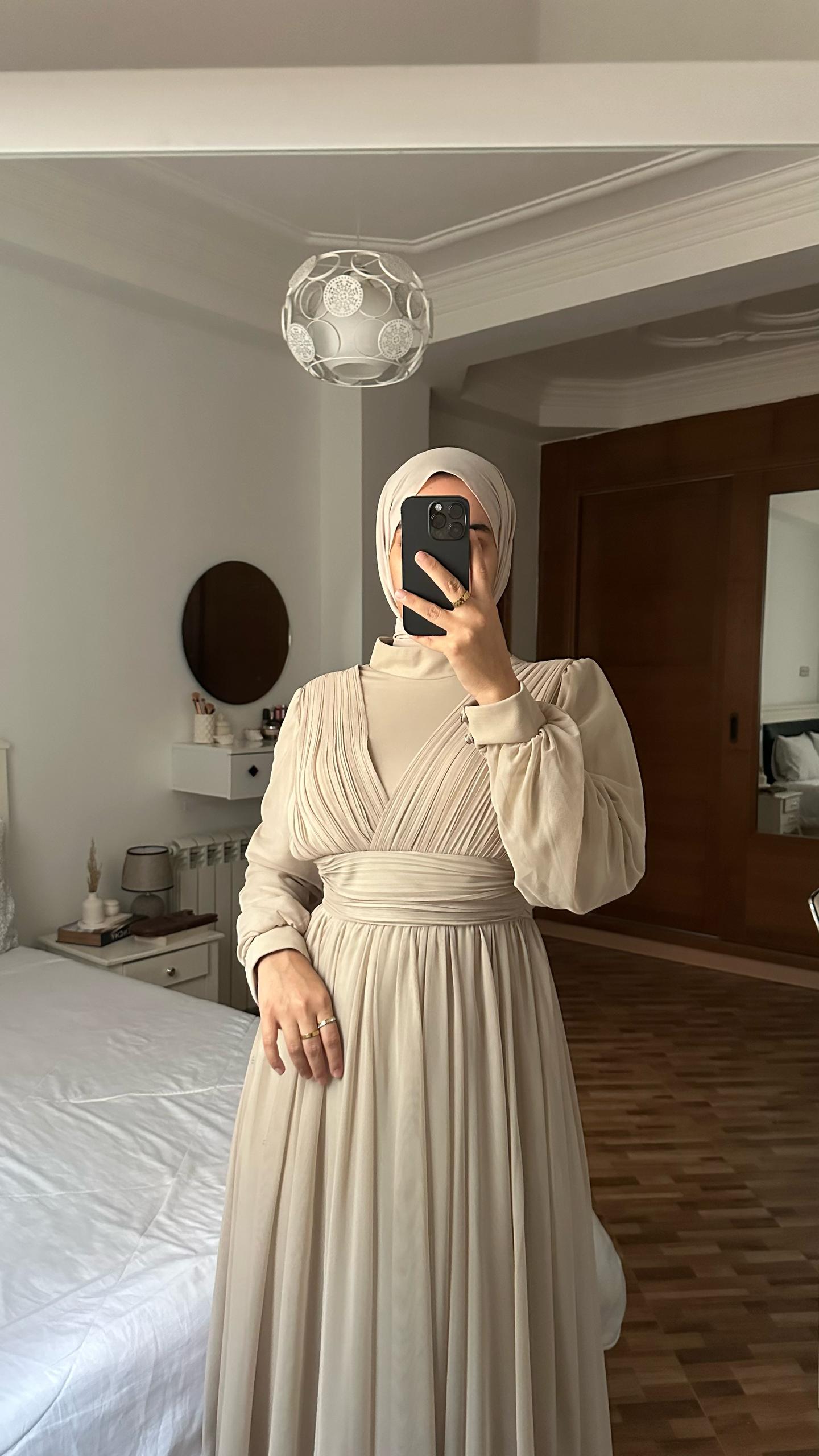 Robe Aid Tane