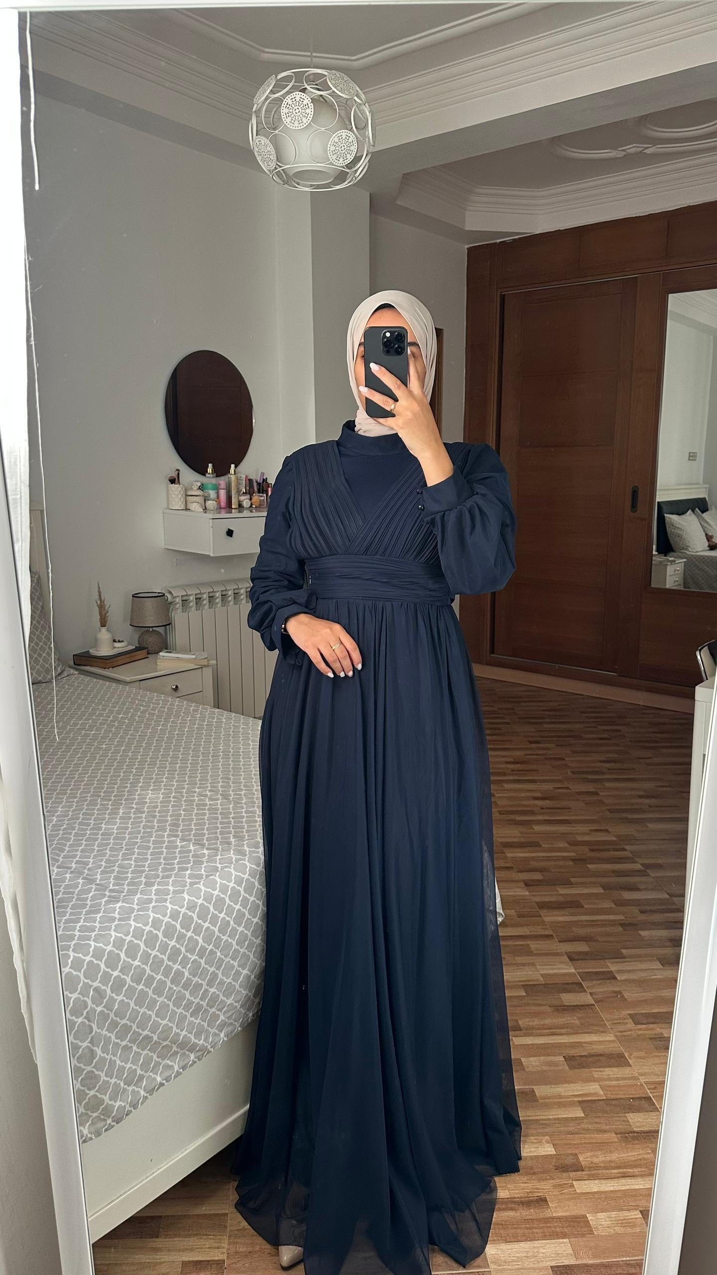 Robe Aid Tane