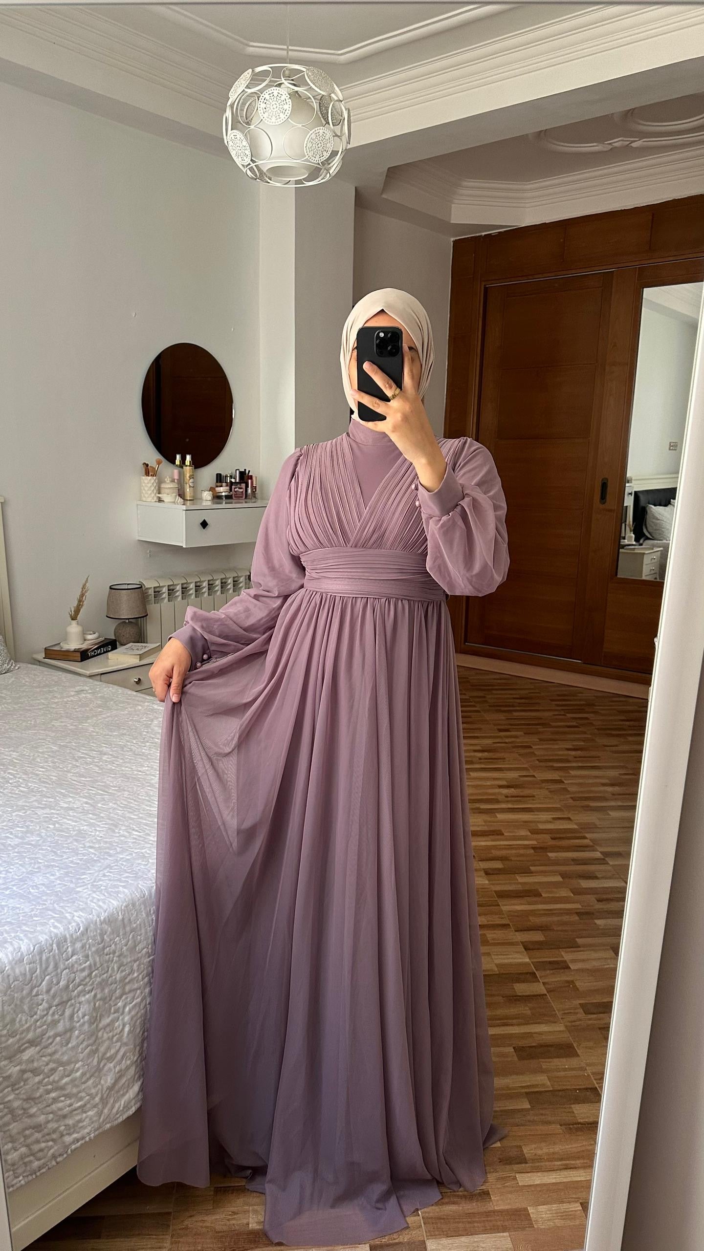 Robe Aid Tane