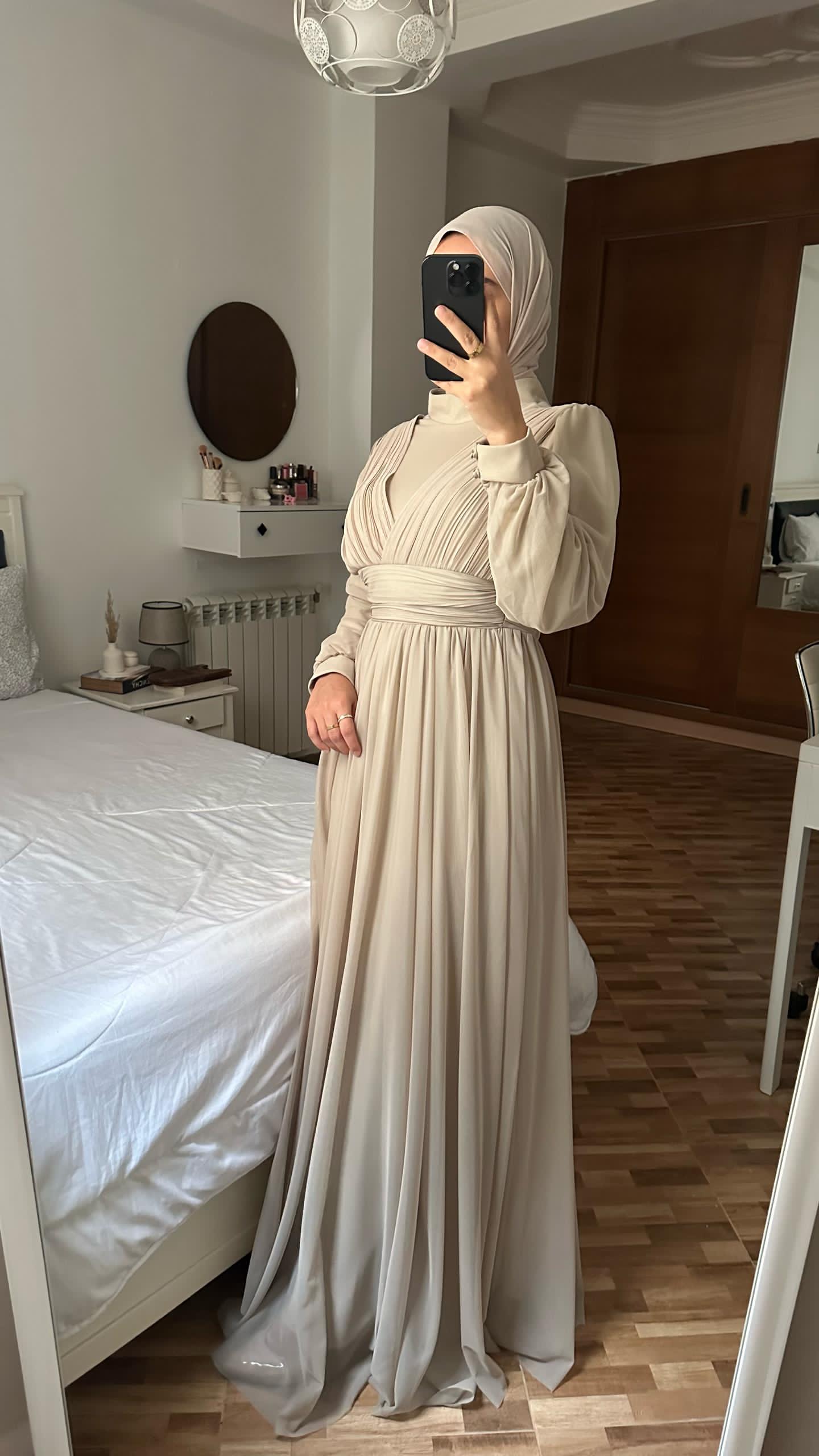 Robe Aid Tane