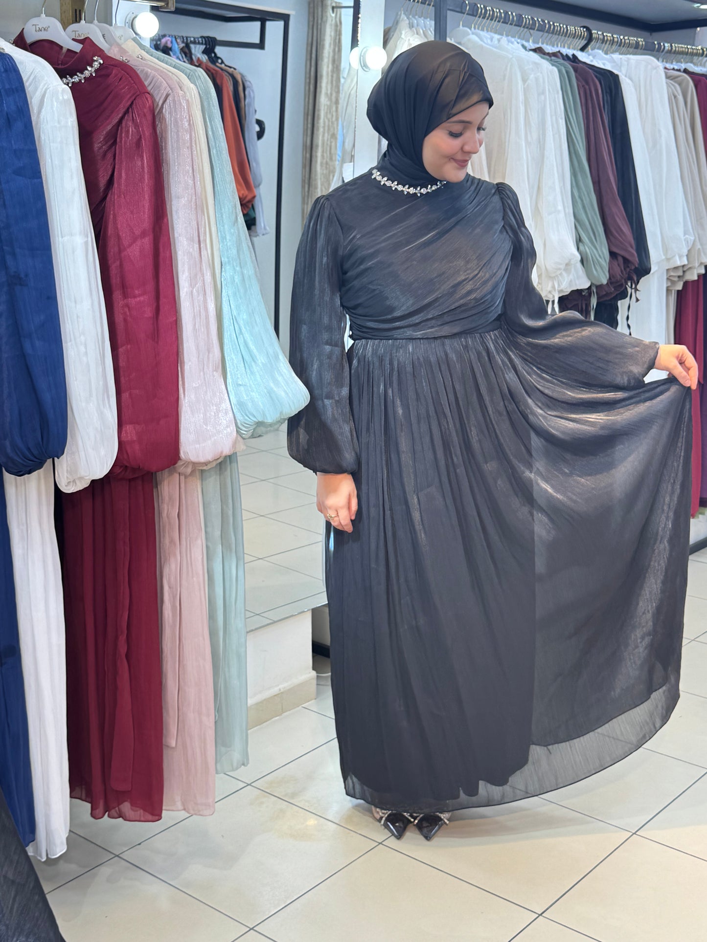 Robe ALMAS فستان الماس