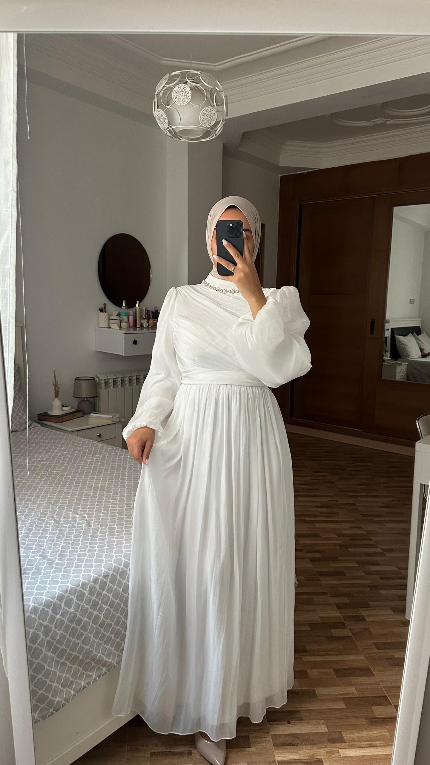 Robe ALMAS فستان الماس