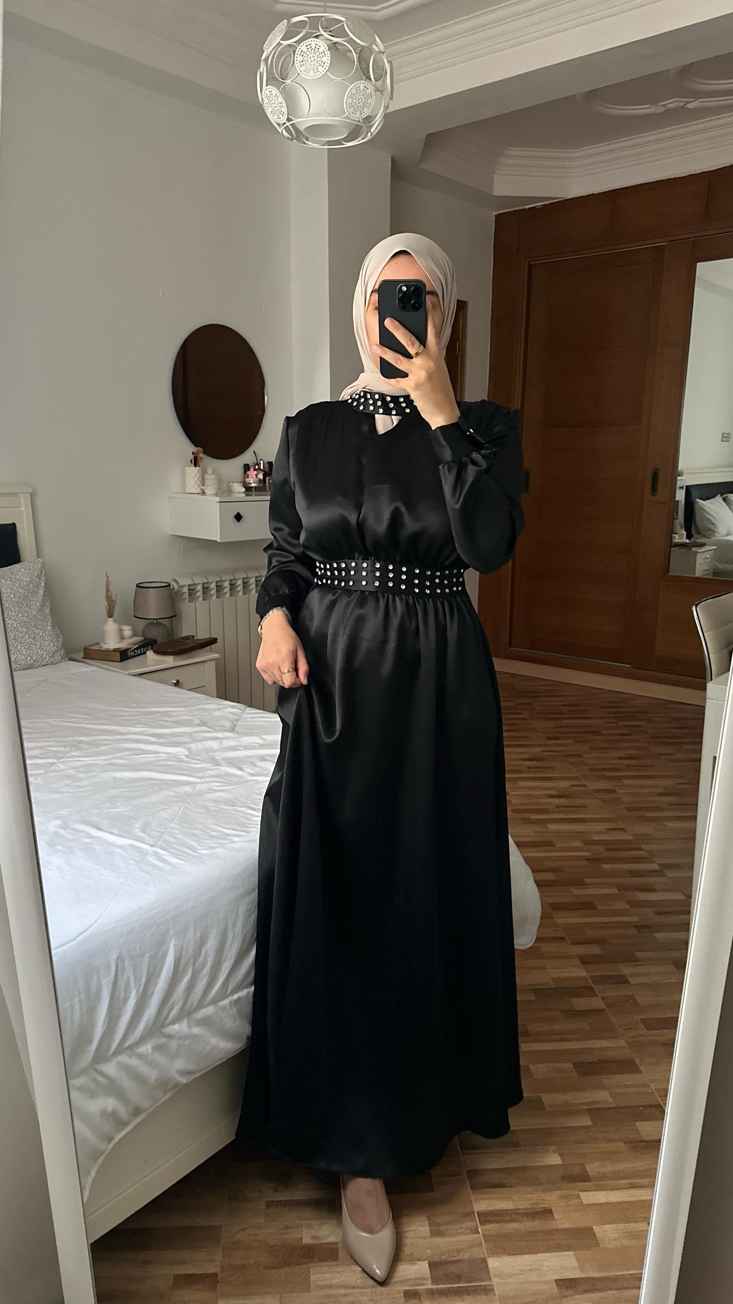 Robe AJWA AID