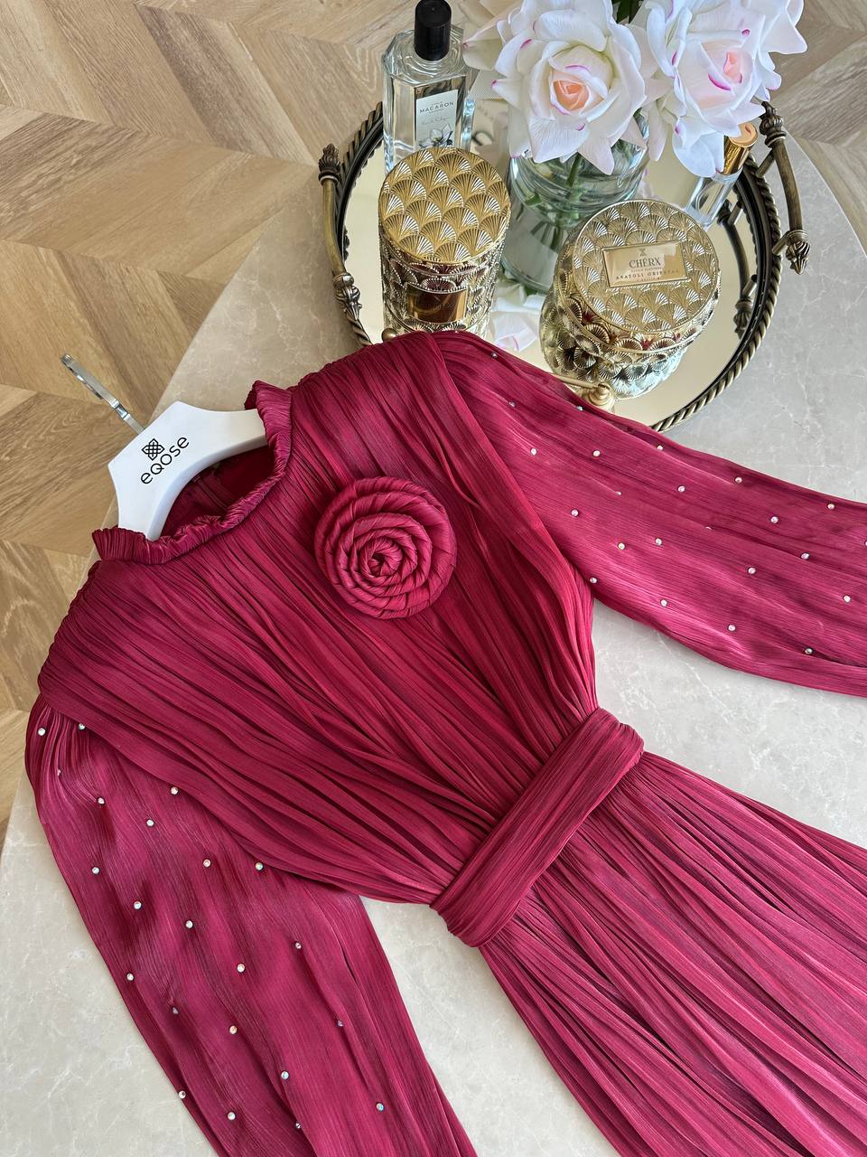 Robe Amira