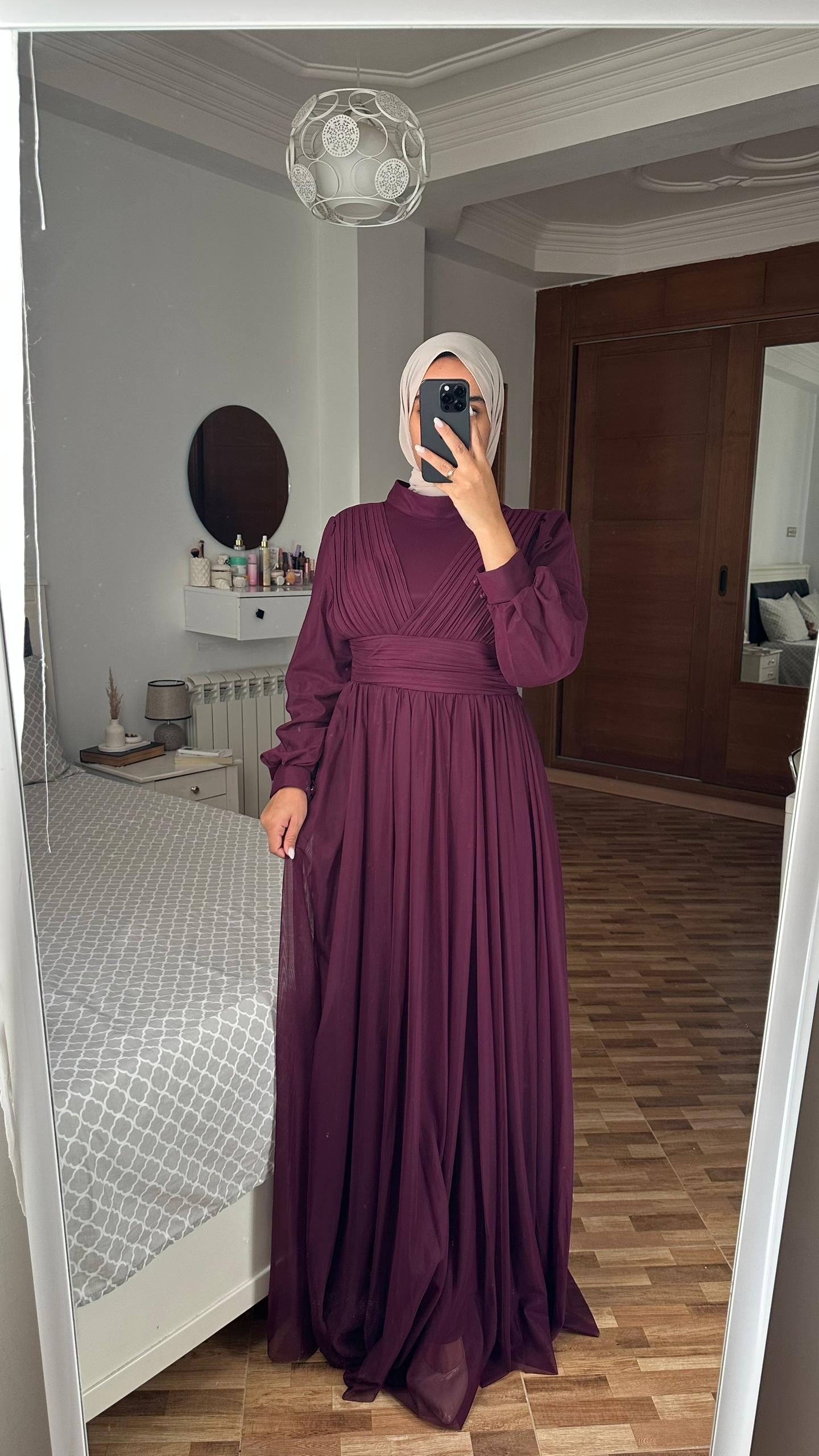 Robe Aid Tane