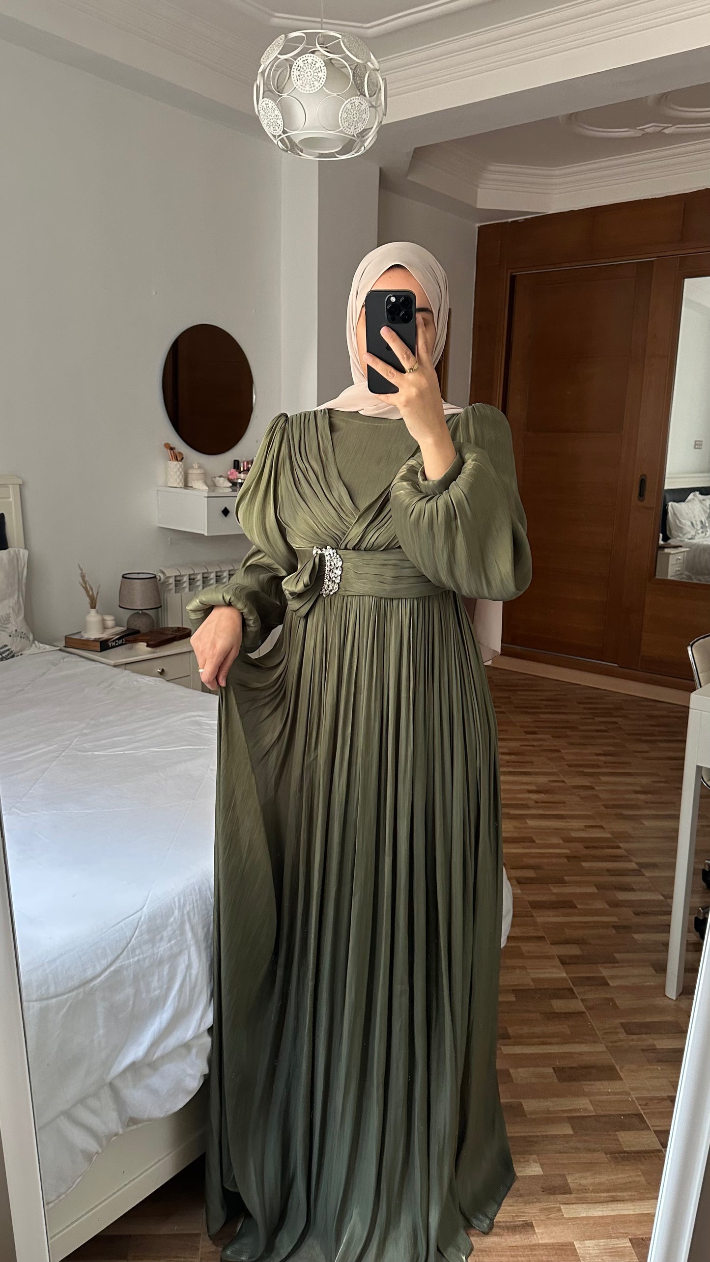 robe MODA Aisema
