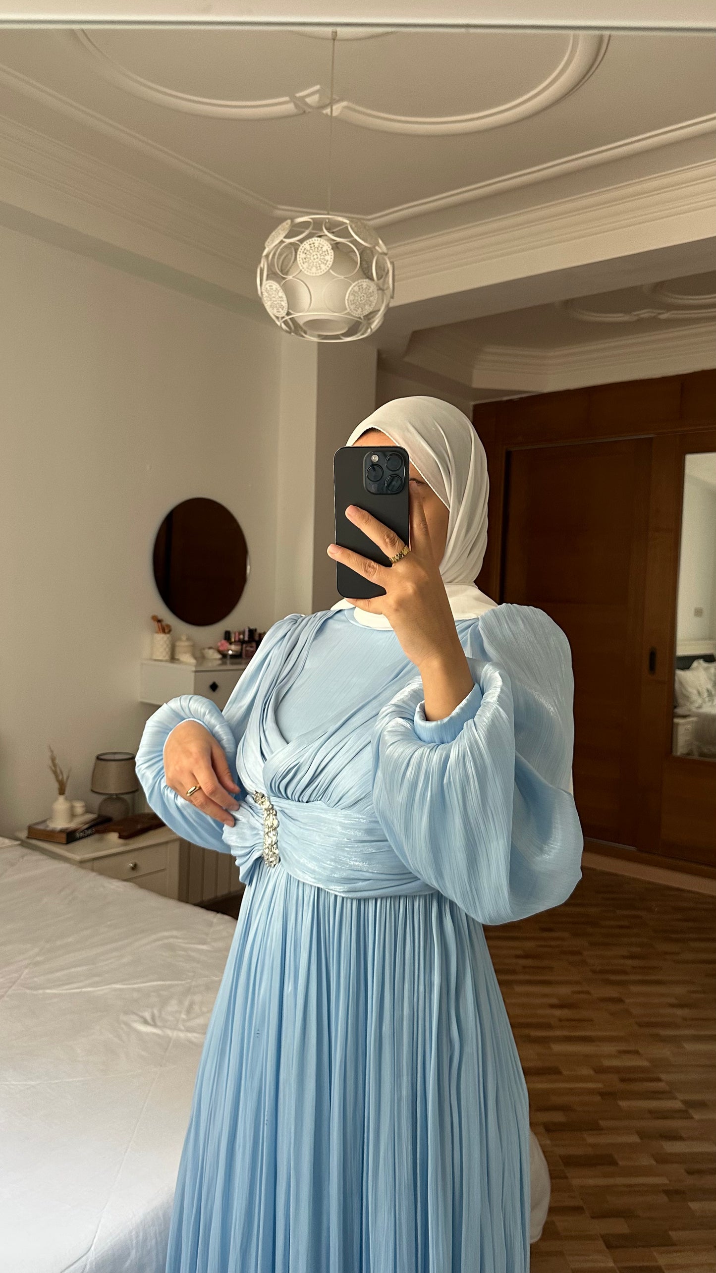 robe MODA Aisema