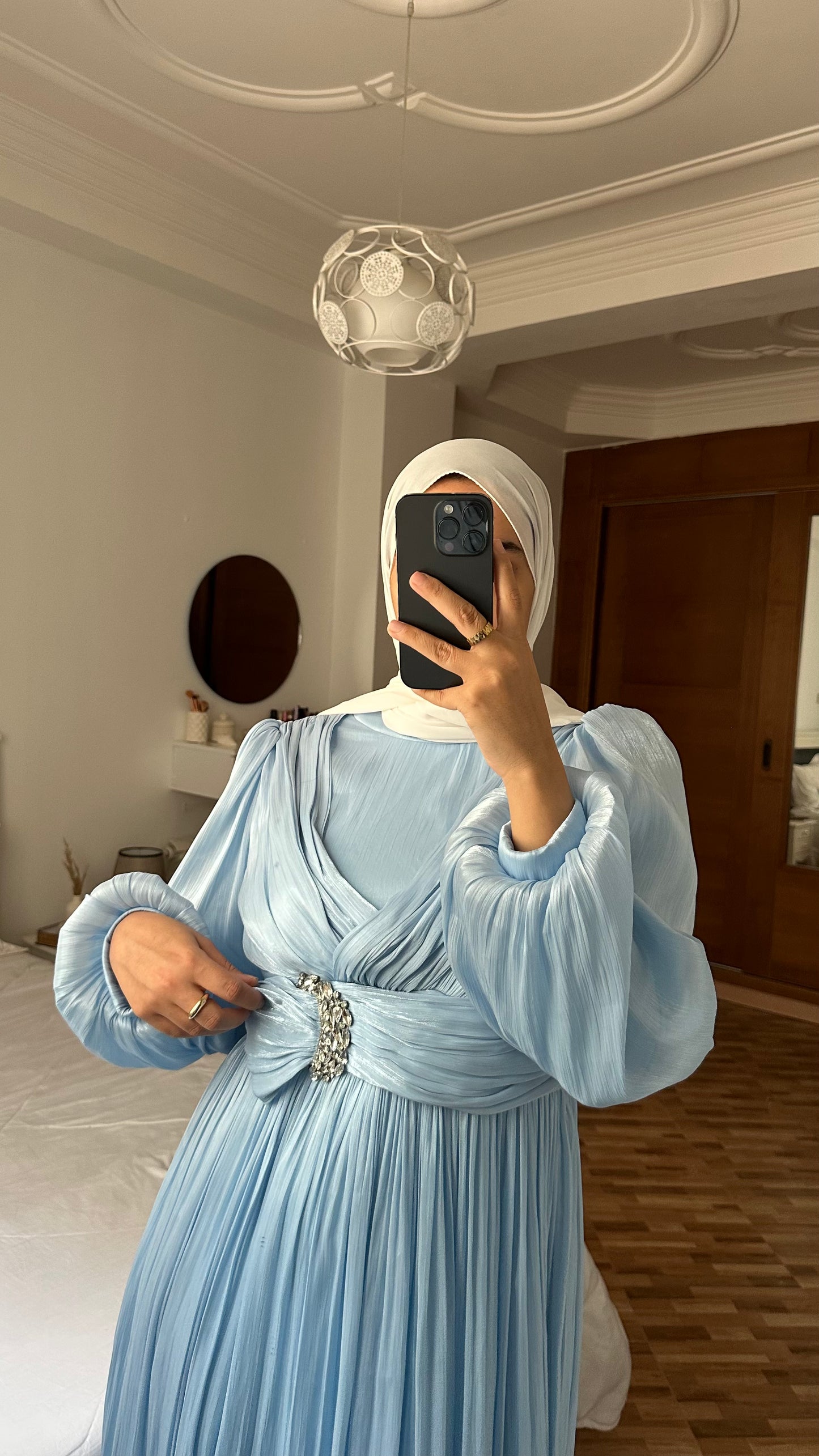 robe MODA Aisema