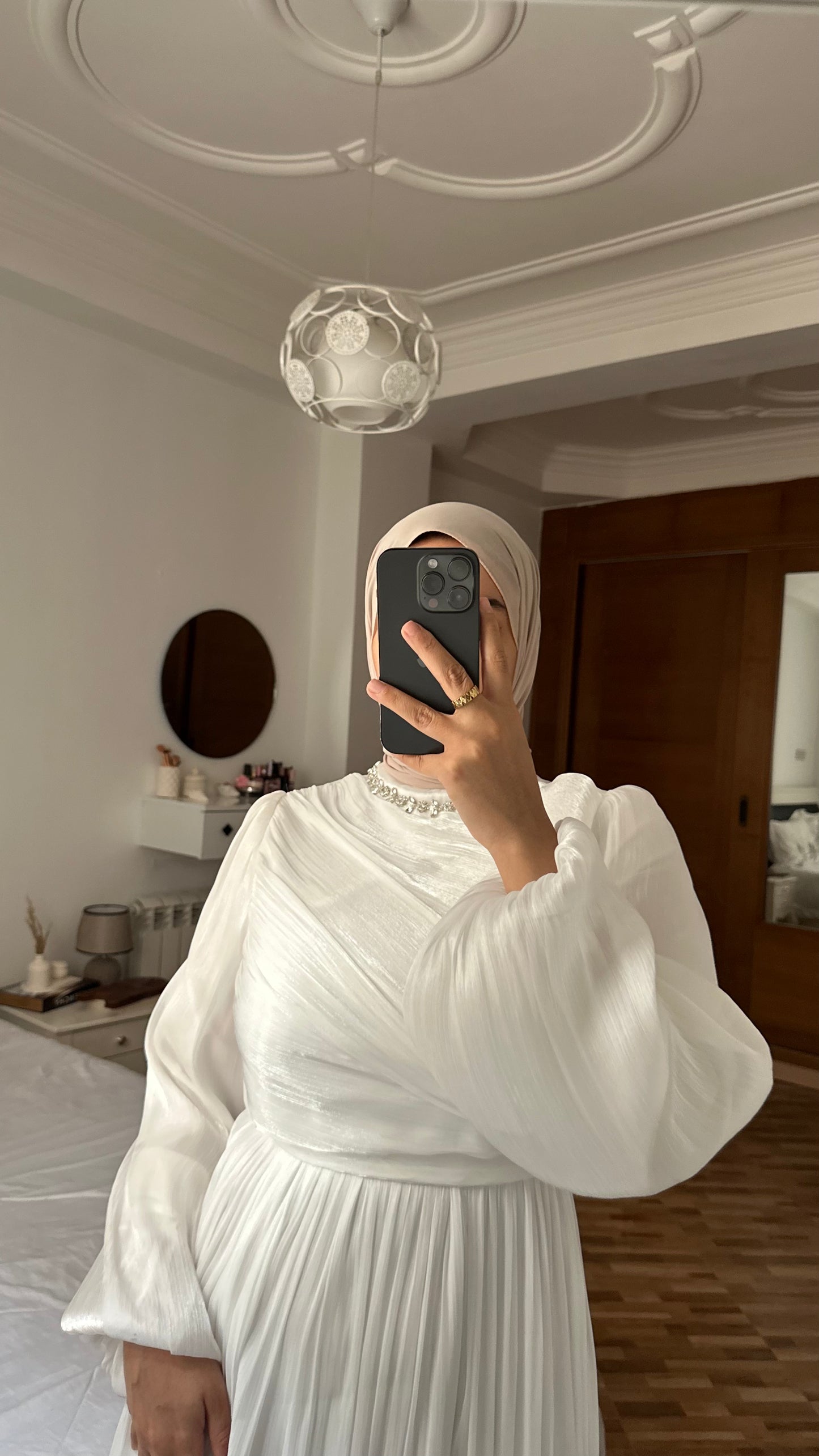 Robe ALMAS فستان الماس