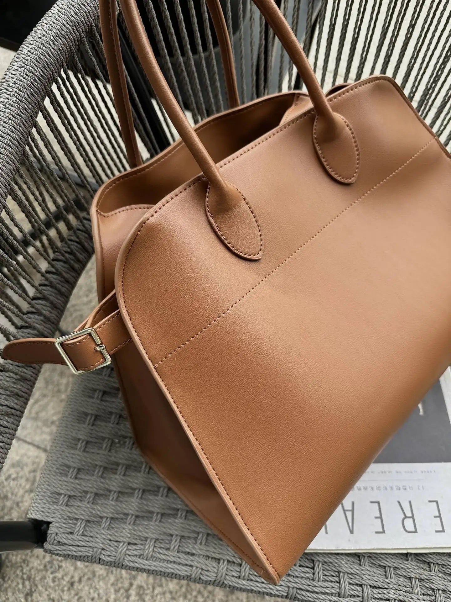 Sacs à main marron noir pour femme