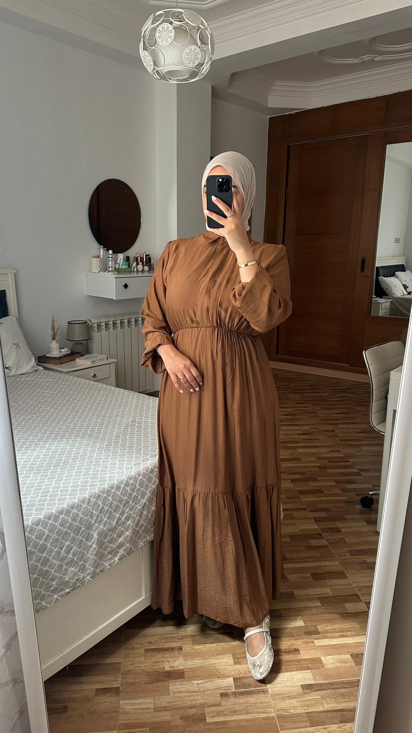 Robe Zina