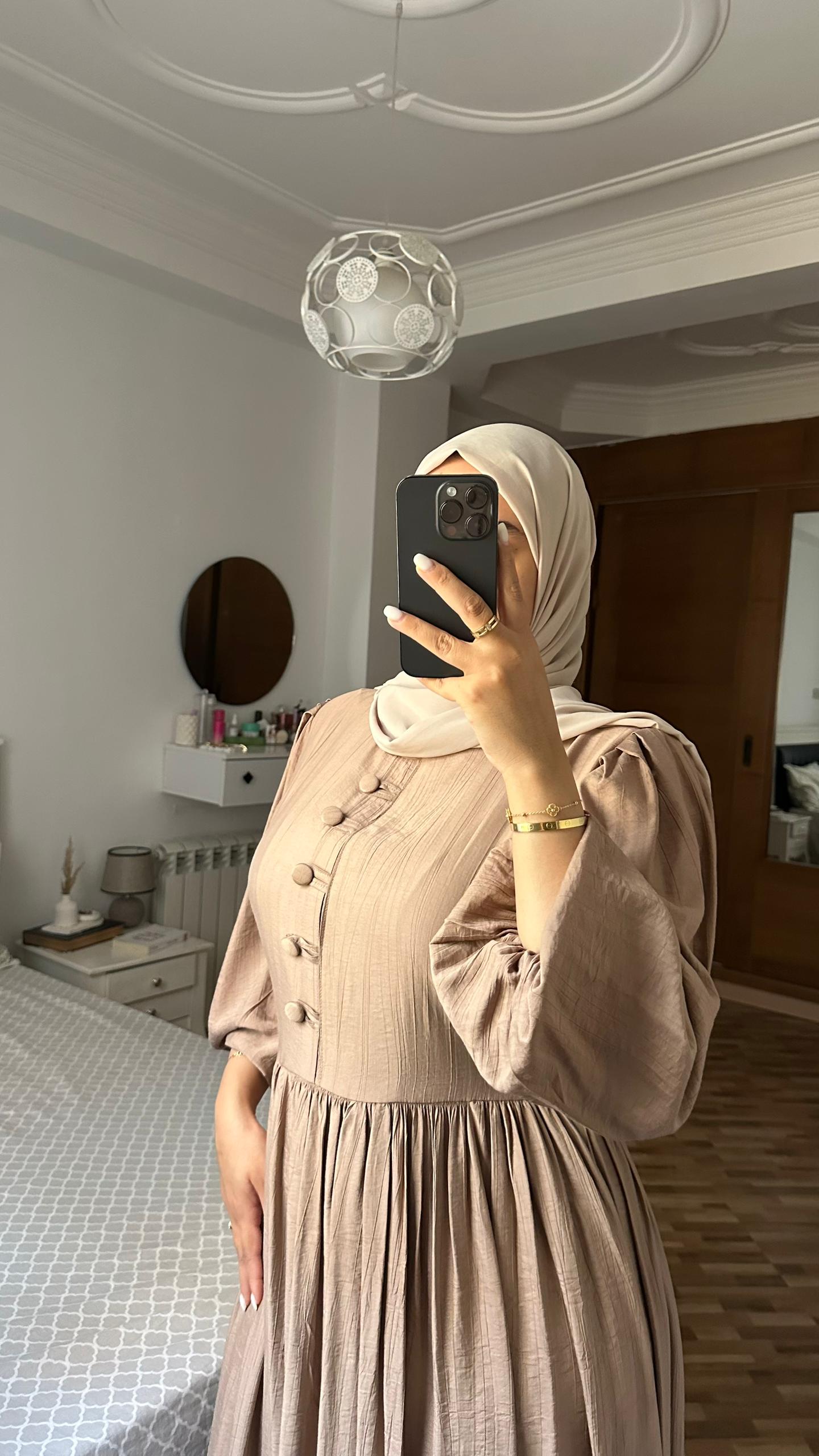 robe avec bouton