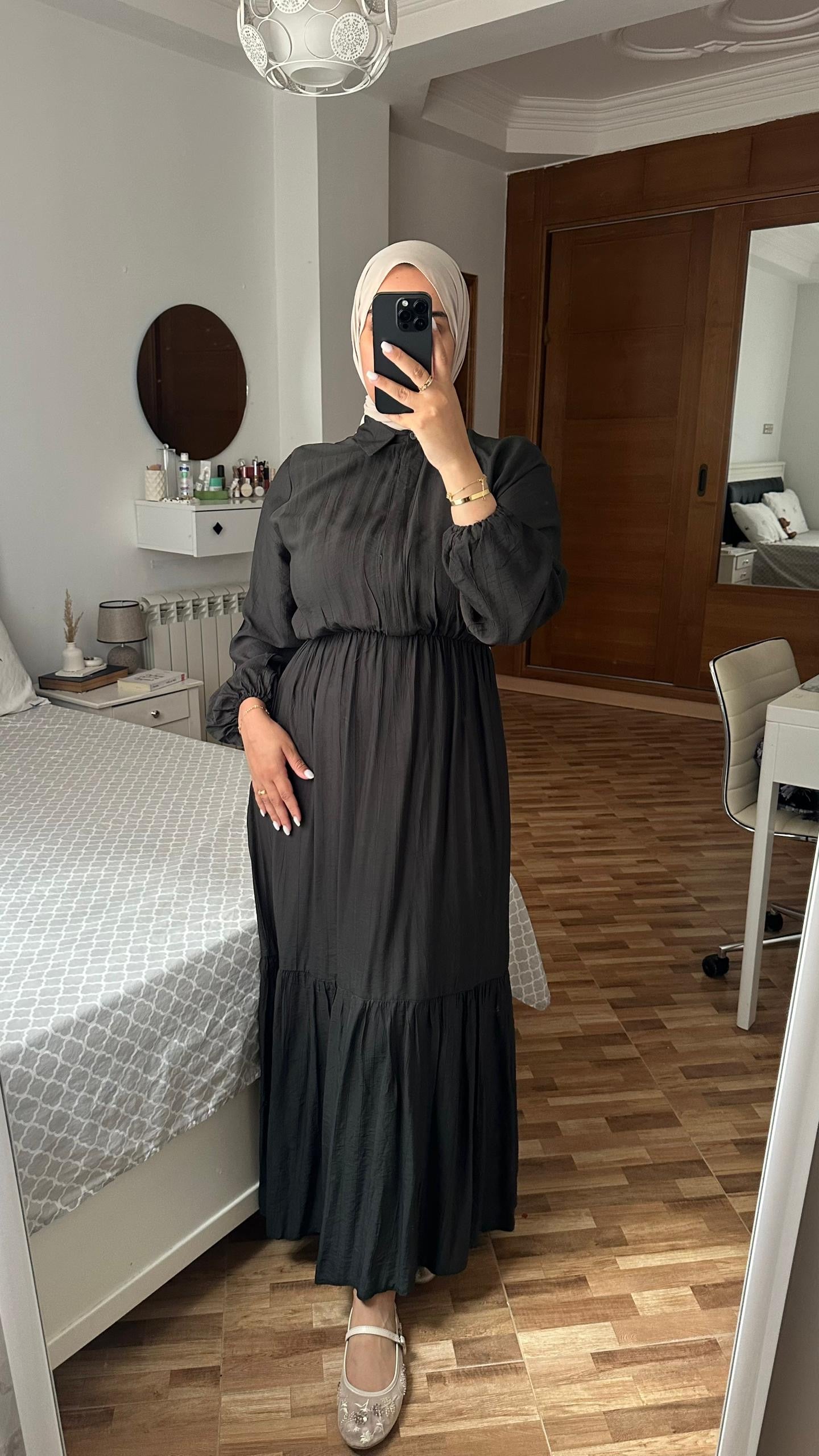 Robe Zina