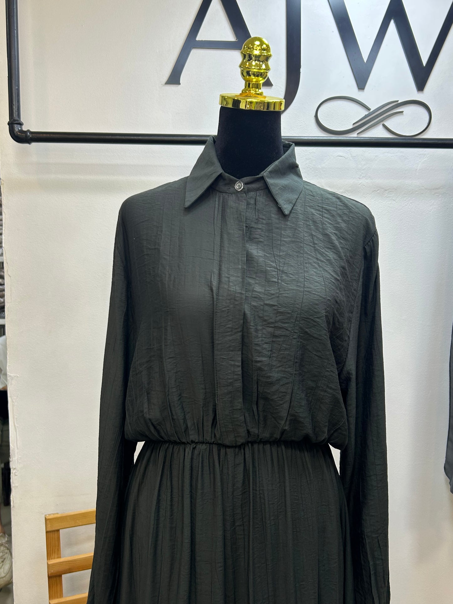 Robe Zina