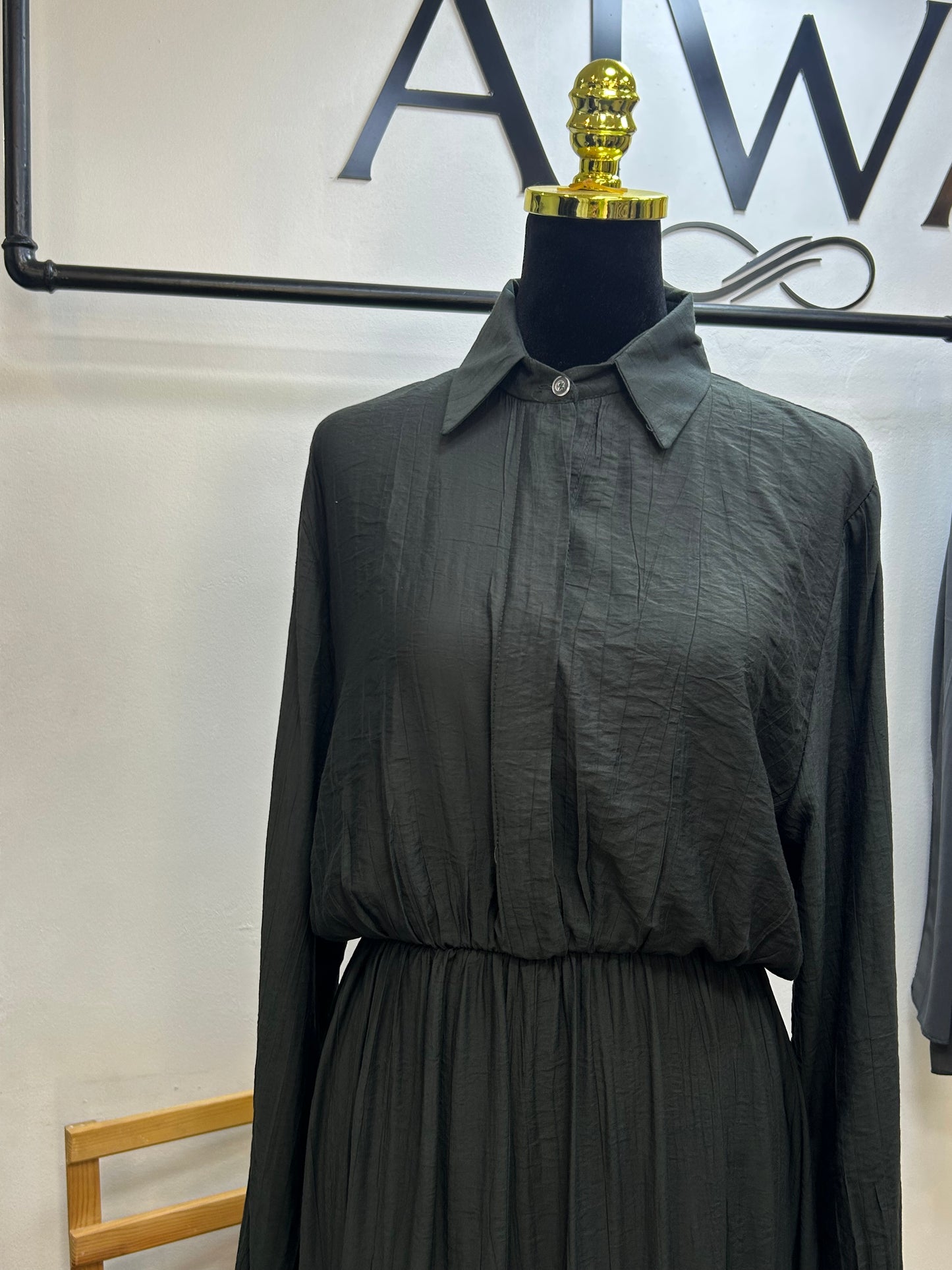 Robe Zina
