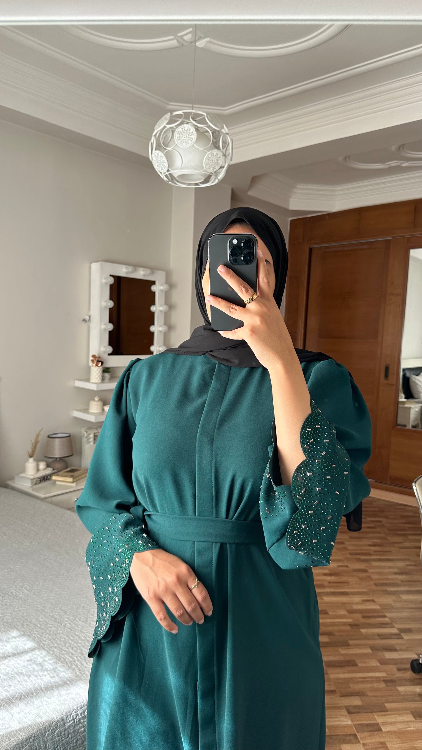 Abaya Mion Prive